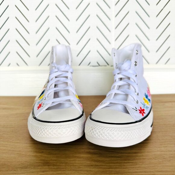 ⭐Chuck Taylor All Star Hi GS Big Kid Shoes 5.5 White Floral Embroidered A06311F - Picture 7 of 12